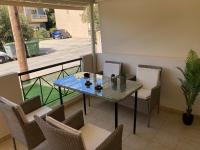 Unique Apartment - B&B Alejandrópolis