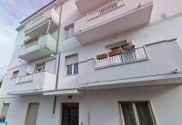 Manin Private SPA, Luxury Apartment very close to the sea, with beach umbrella and deckchairs included - Bed and Breakfast Pescara