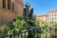 Eden - Elegant apartment in front of the Cathedral - Bed and Breakfast Málaga