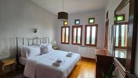 Appartamento con 2 Camere da Letto, Balcone e Vista mare