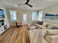 The Longboard Lodge by Carolina Beach Realty - Chambres d’hôtes Carolina Beach
