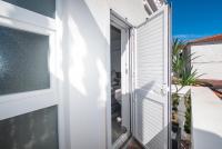 Chambre Lit Queen-Size avec Balcon