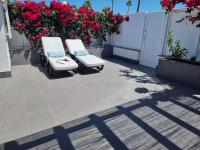 Casa de 2 o 3 dormitorios con gran terraza en Maspalomas - Chambres d'hôtes Maspalomas