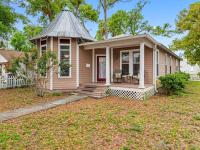 Central Tampa Walkable Near Everything - B&B