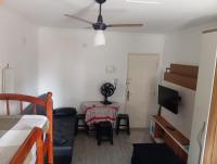 Kitnet aconchegante Praia da Aviação 200mt da Praia - Chambres d’hôtes Praia Grande