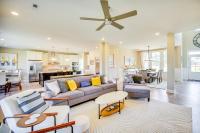 Near Beach and Trails Elegant Home in Cape Charles! - B&B Cape Charles