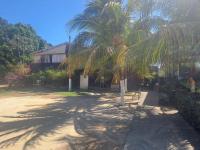 Sunset House Hostel - B&B