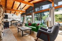 Modern 2 Bedrm Kids, Dog, Hot Tb, Game Room, 9 min Bass Lake - Ferienwohnung Oakhurst