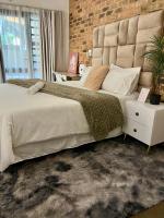 OneZeroSix Maboneng - Bed and Breakfast