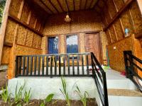 Azhani Bungalow - Bed and Breakfast