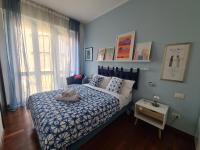 Blue Retreat Modern Apartment near M4 Milan - B&B Milan