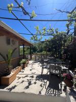 Dalipi's House - Bed and Breakfast