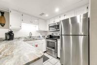 Sugar Beach C-2 - B&B Panama City Beach