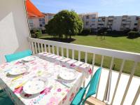 Studio cabine, terrasse au Grau-du-Roi, proche plage et commerces - FR-1-307-96 - Chambres d’hôtes