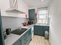 Itohan 3-bed Cottage Flat - B&B Glasgow