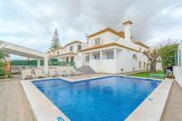 Villa Monica - HEATED POOL - By Algarkasa - B&B