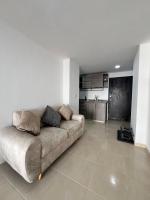 Central y en zona universitaria - B&B