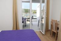 Apartment mit 1 Schlafzimmer, Balkon und Meerblick