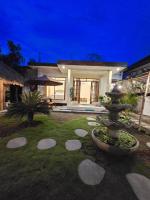 Suci's Friendly Apartments - B&B Mataram