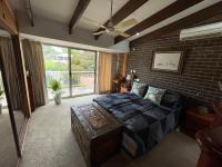 Chambre Lit King-Size - Vue sur Lac