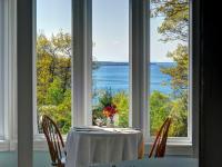 Victorian by the Sea - B&B