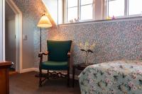 Single Room with Private Bathroom