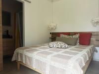 One-Bedroom Apartment with Garden View