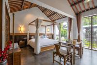 King Room with Garden View