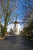 Gibbet Windmill pet friendly home & paddock - B&B Saughall