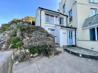 Beachfront Cottage With Sea Views & Coastal Walk - B&B Torcross
