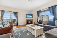Ocean Views Balcony K Street Penthouse #5 - Bed and Breakfast Hampton