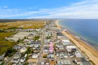 The Cammie Cabana Pet Friendly Steps to Beach - Ferienwohnung Salisbury