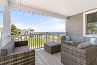 Sunrise Sanctuary Walk to Wallis Ocean Views - B&B