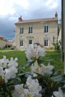 Maison Sorbier, Appartement 1 - Bed and Breakfast