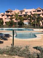 BEL APPARTEMENT REZ De CHAUSSEE AVEC DOUBLE TERRASSE FACE AU LAC ET AU GOLF - Chambres d'hôtes Torre-Pacheco