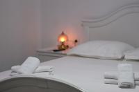 Economy Triple Room with Shared Bathroom