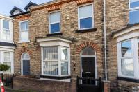 Central Saltburn 2 bed family apartment - Chambres d’hôtes