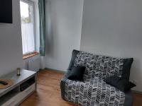 Logements Clos saint Genest 1appartement et 3 studios - B&B Manzat