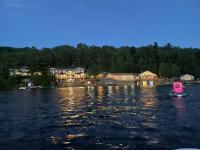 Wollaston Castle - Bed and Breakfast Coe Hill