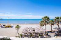 Sea View-apartment On The Beach - Durrs2 - B&B