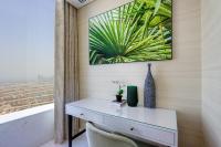 Livbnb - 1BR w/Spectacular Sea Views in Palm Tower - Chambres d'hôtes Dubaï