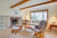 1 Mi to Beach Cape Cod Escape with Yard! - B&B West Dennis
