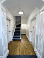 Central House, Near Train & Fun! - B&B