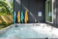 New-Dog Friendly,Hot Tub, Fire-pit, 1 mile to DTWN - Ferienwohnung