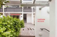 Handy CBD Covered Free Parking Gym 2 Bdrm - B&B Christchurch