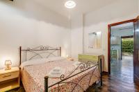 One Bedroom Apartment with Terrace 2