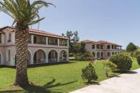 Kamari Apartments - B&B Litherés