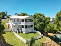 Sea Sage Cottage Family Stay by Beach & Shops - Chambres d'hôtes Yeppoon