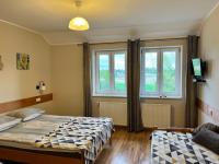 Dreibettzimmer mit eigenem Bad