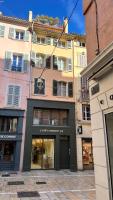Duplex avec terrasse - hyper-centre de Toulon - Bed and Breakfast